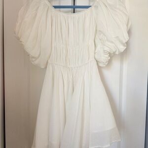 Elegant White Puff Sleeve Dress